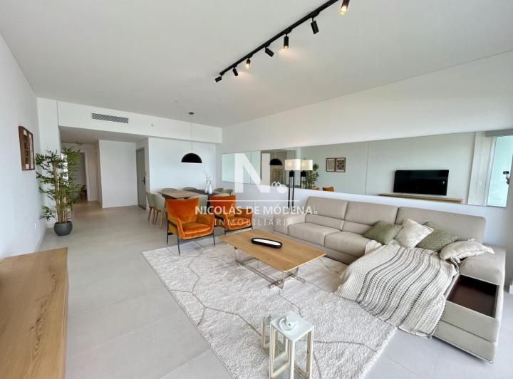Foto de Venta Apartamento 3 dormitorios + servicio Punta del este, imagen 4