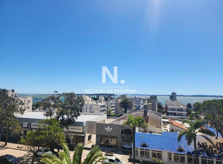 Foto de Apartamento en venta , Peninsula, 3 dormitorios, imagen 2