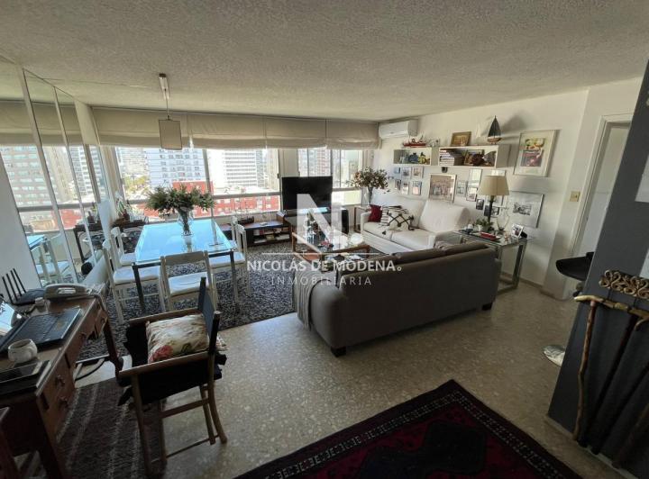 Departamento  en alquiler de 2 dormitorios  Peninsula, Punta del Este 2