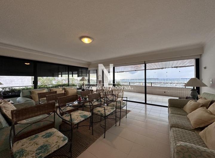 Foto de Departamento en Portofino con 2 garajes y hermosa vista al Puerto, Punta del Este, imagen 2