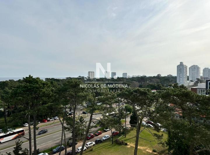 Apartamento de 1 dormitorio en Venta en Av. Roosevelt , Punta del este 3