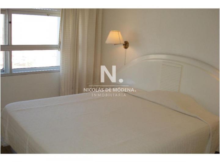 PENINSULA, PUNTA DEL ESTE,  3 DORMITORIOS , 5