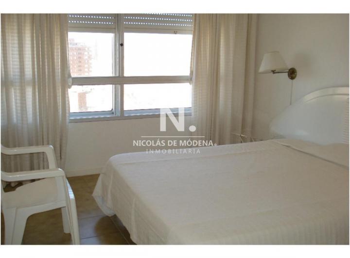 PENINSULA, PUNTA DEL ESTE,  3 DORMITORIOS , 1