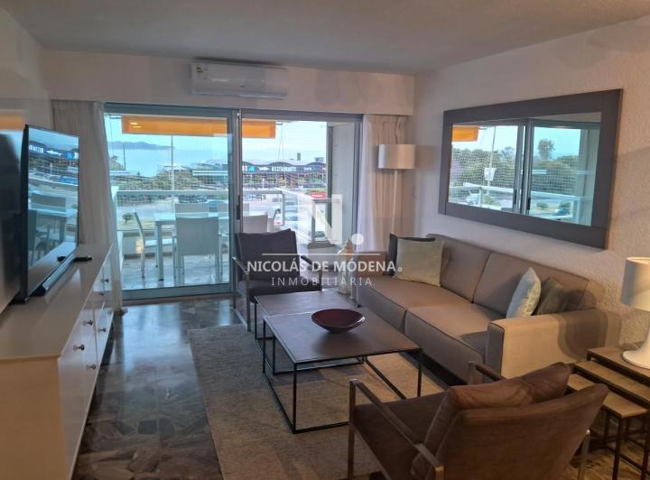 Foto de Hermoso Departamento de 3 dormitorios en venta frente al mar., imagen 4