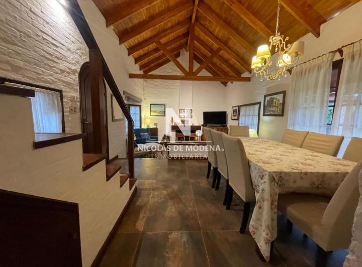 Foto de Casa de 4 dormitorios con piscina en pinares para alquiler de verano, imagen 5