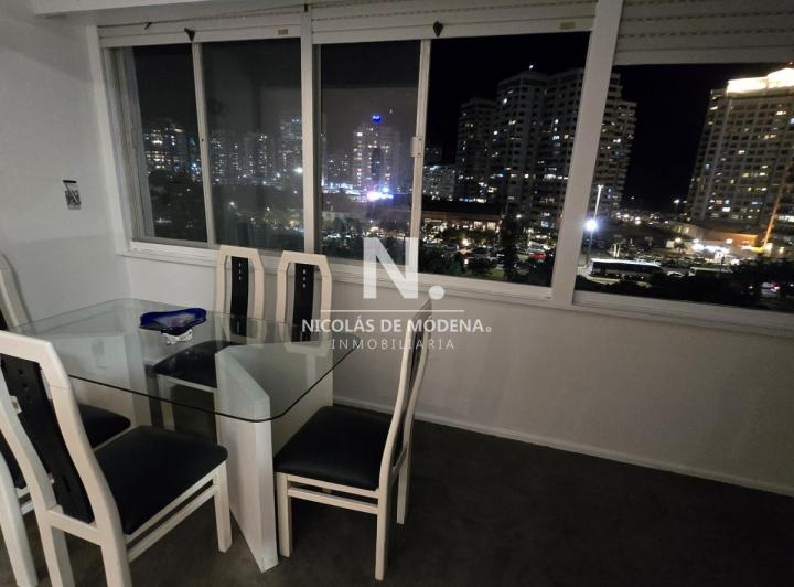 Foto de Venta apartamento 1 dormitorio y medio en Punta del este, Primera línea, imagen 4