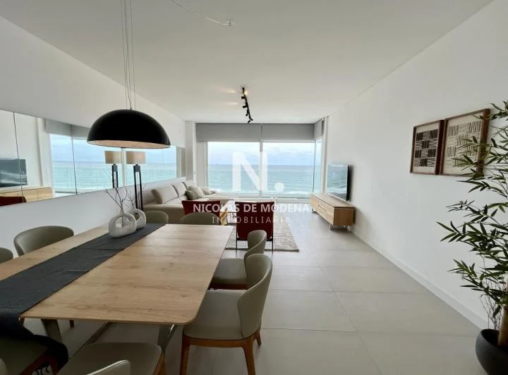 Foto de Venta Apartamento 3 dormitorios + servicio Punta del este, imagen 5