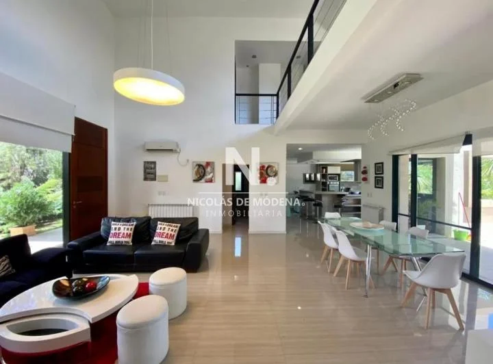 Hermosa casa en excelente zona 4