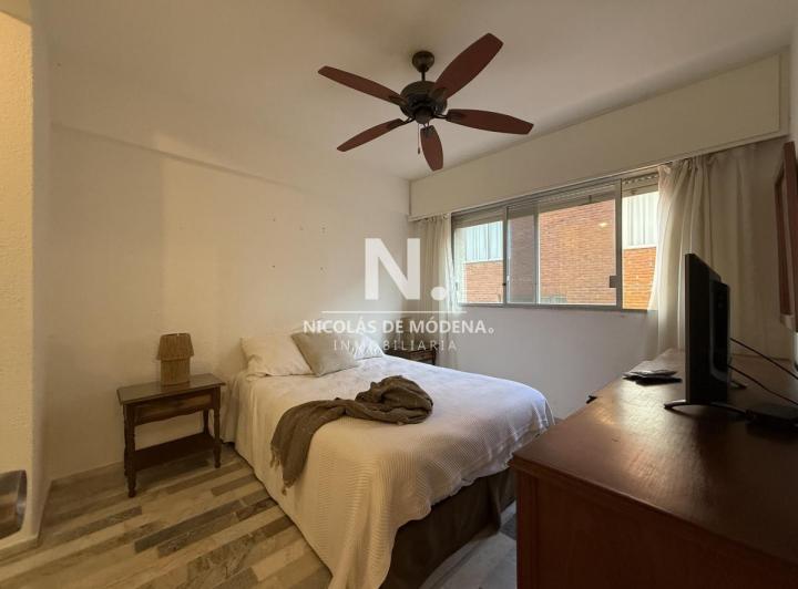 Peninsula departamento de 2 dormitorios con 2 baños en venta 4
