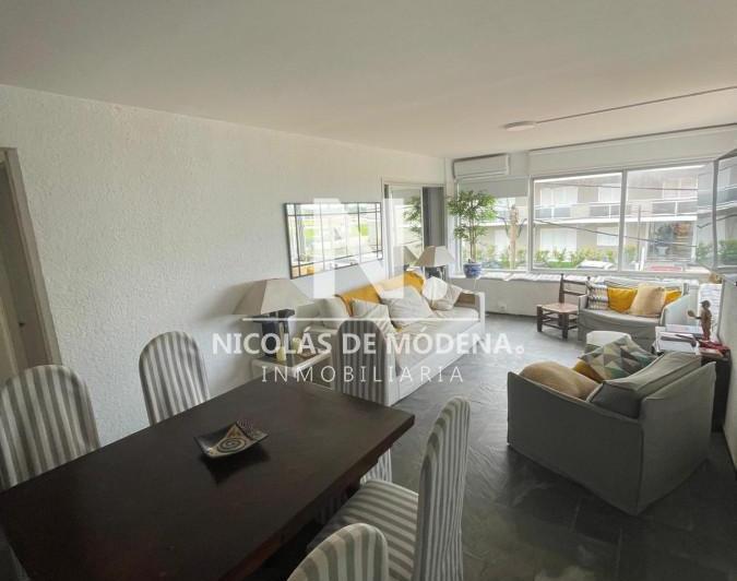 Alquila departamento de 2 dormitorios en Punta del Este. 4