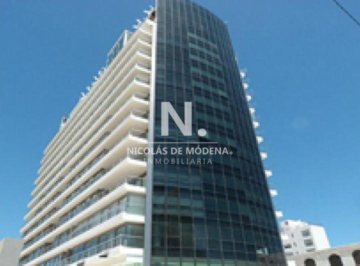Torre de alta gama - Alexander Collection 3