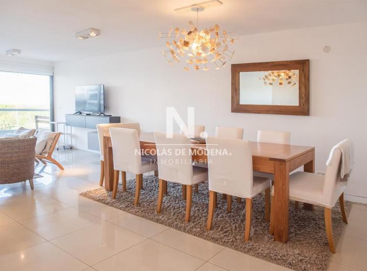 Apartamento de 3 dormitorios en Rincon del indio, Playa brava 3