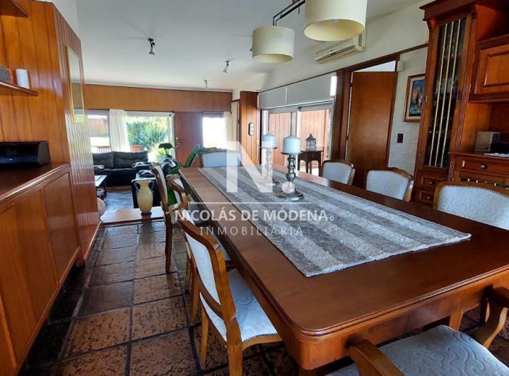 Oportunidad. Vende Casa de cuatro dormitorios en Mansa Punta del Este 5