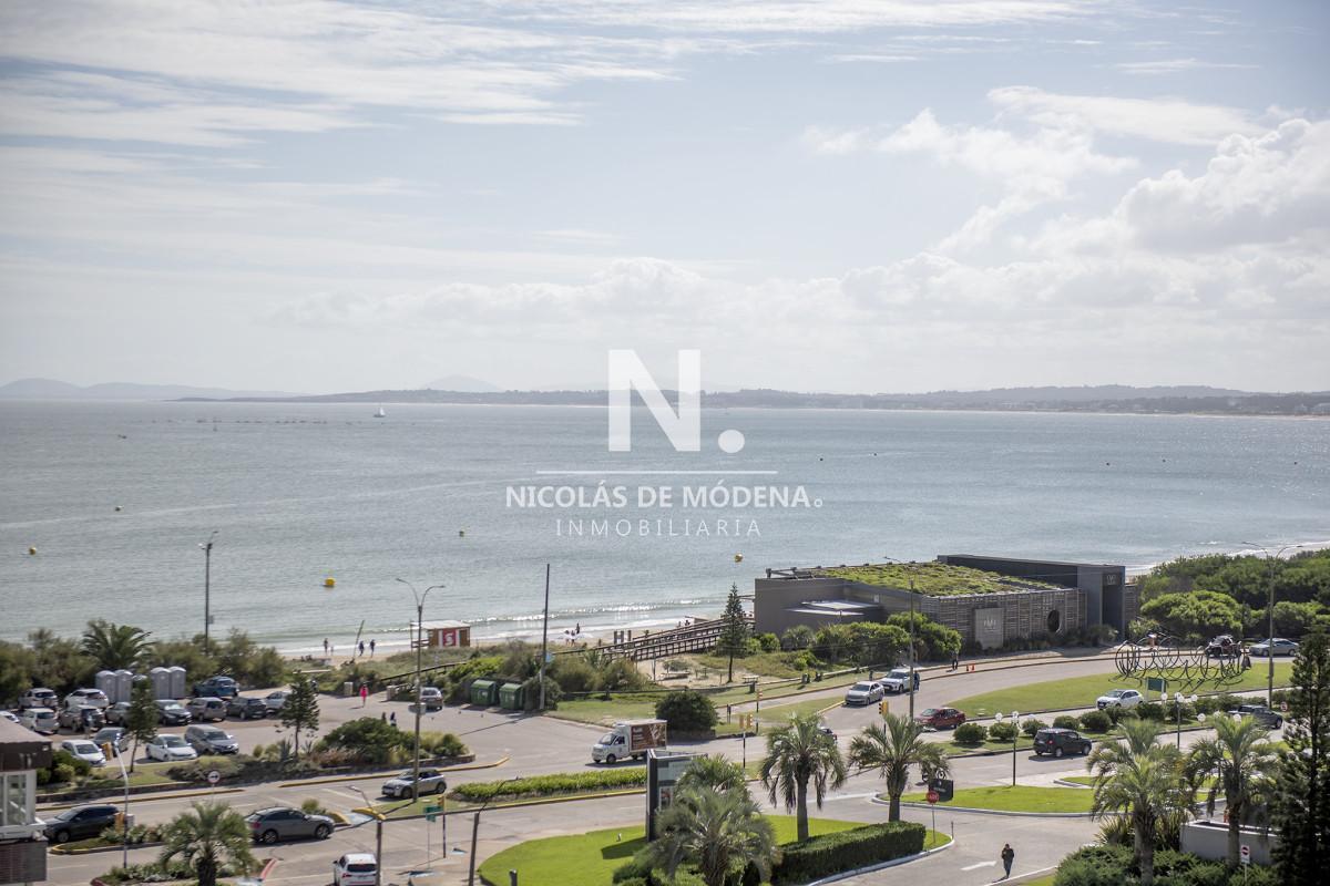 Apartamento en Punta del Este, Mansa