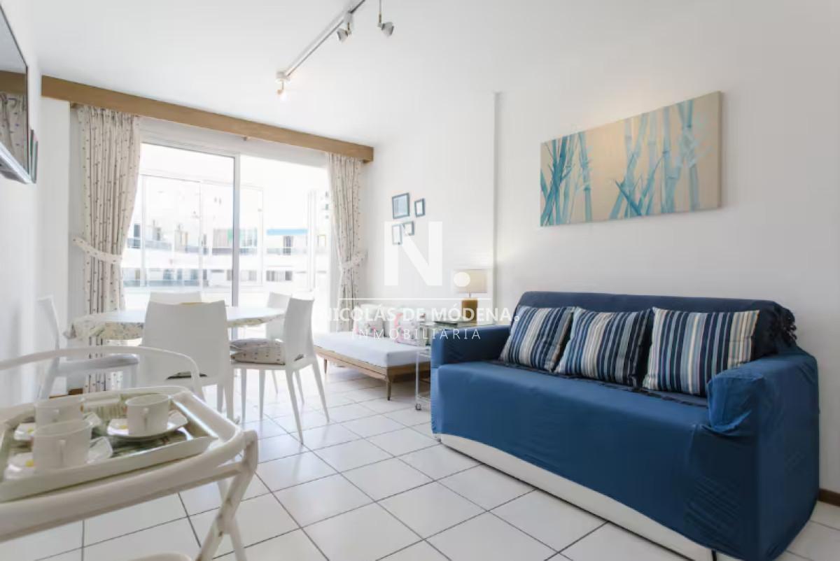 En venta apartamento de 1 dormitorio en Chiverta, Punta del Este.