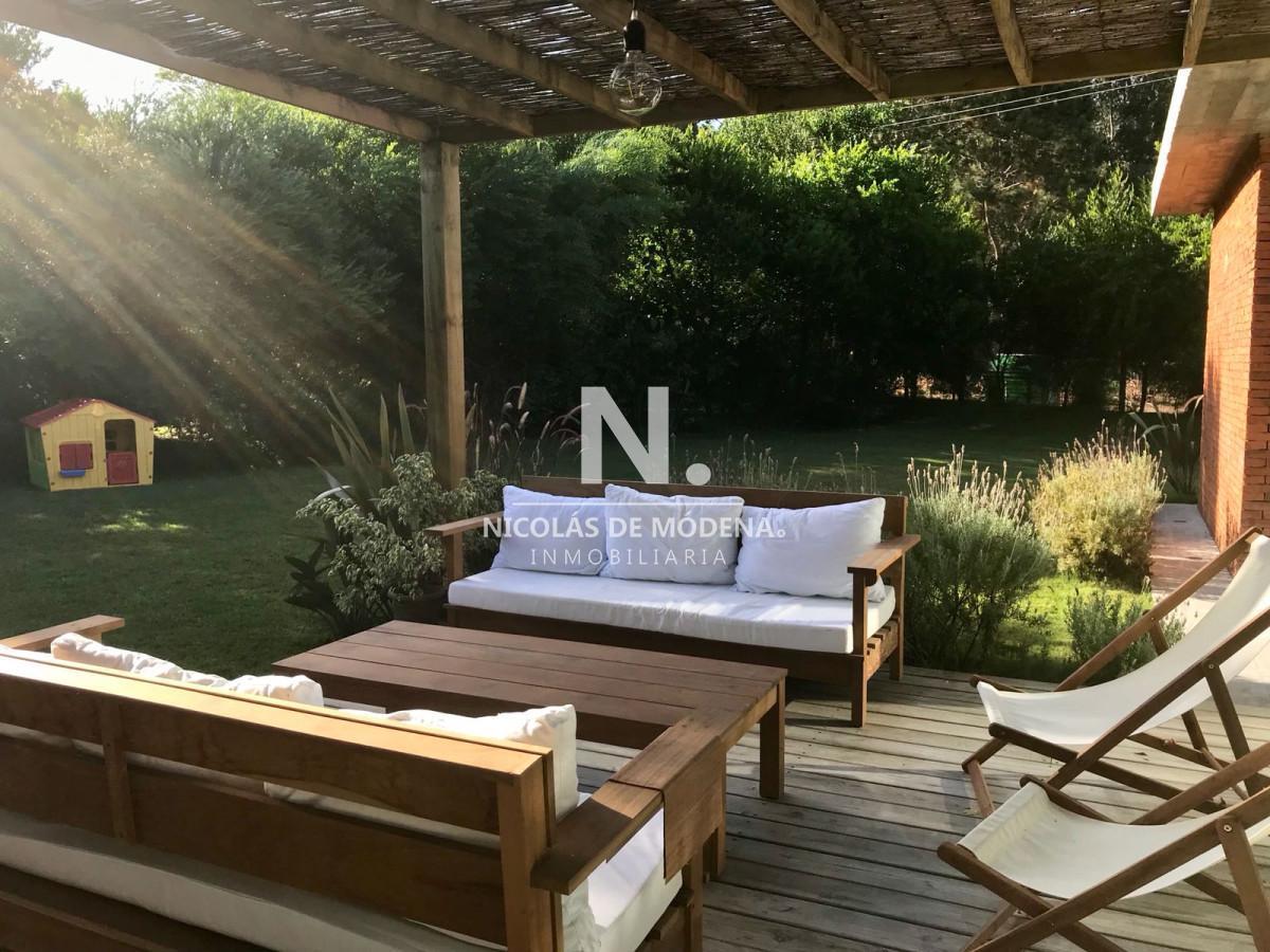 lugano nueva, impecable estado en Punta del Este