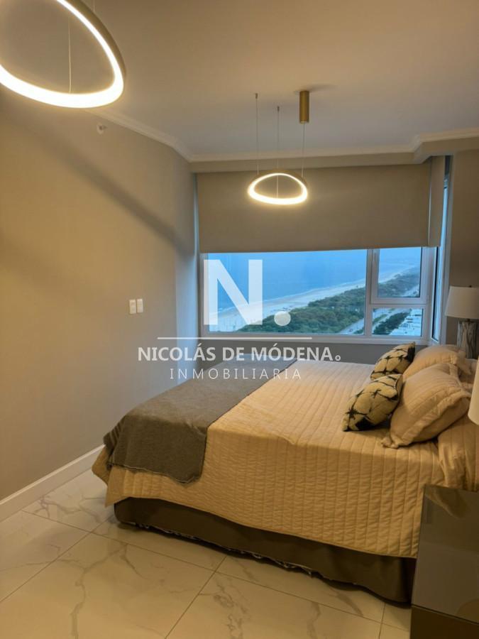 Foto de Alquila apartamento de 2 dormitorios en Mansa, Punta del Este, imagen 3