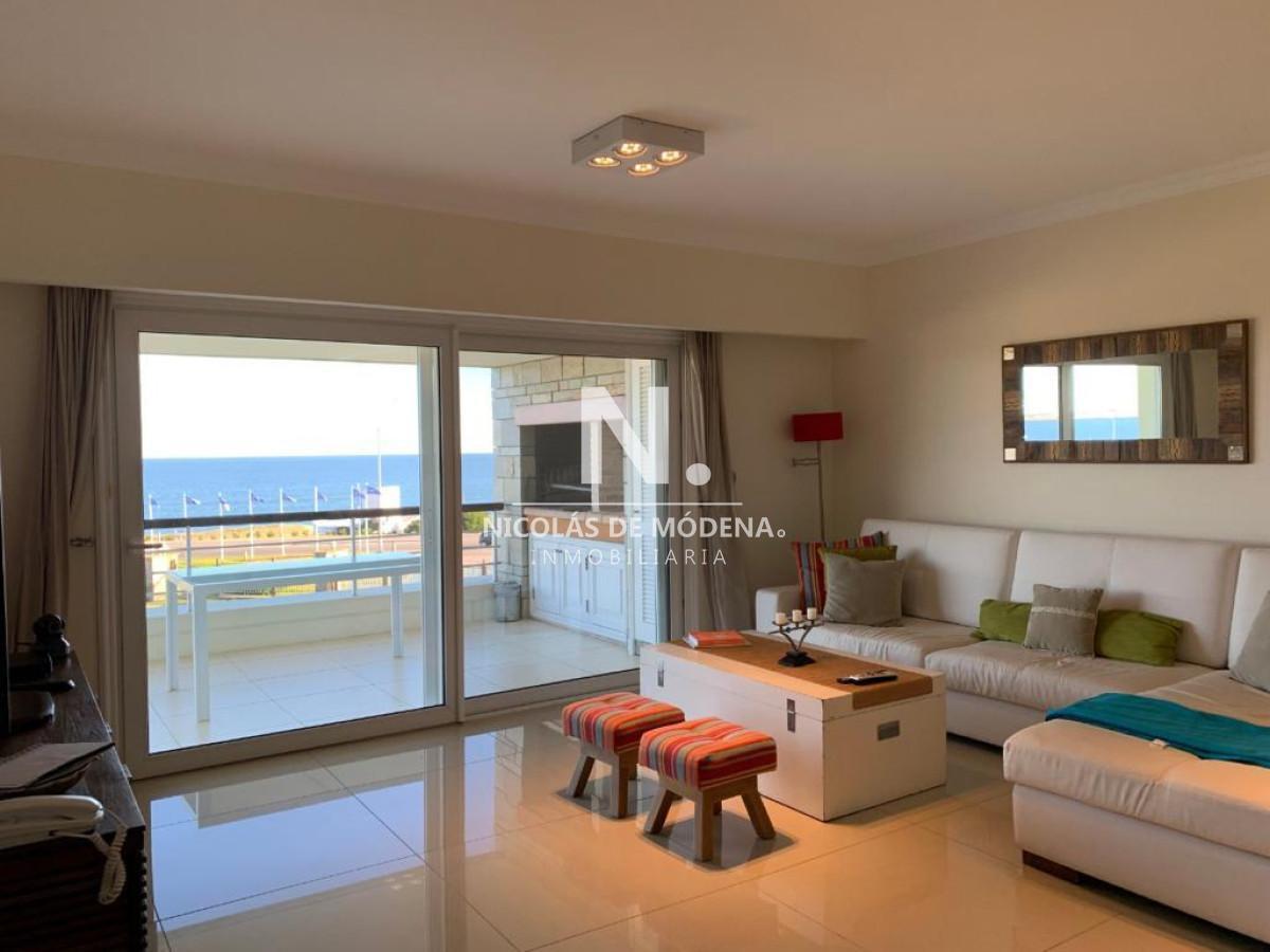 Foto de Comodo e iluminado departamento en venta de 2 dormitorios con preciosa, imagen 2
