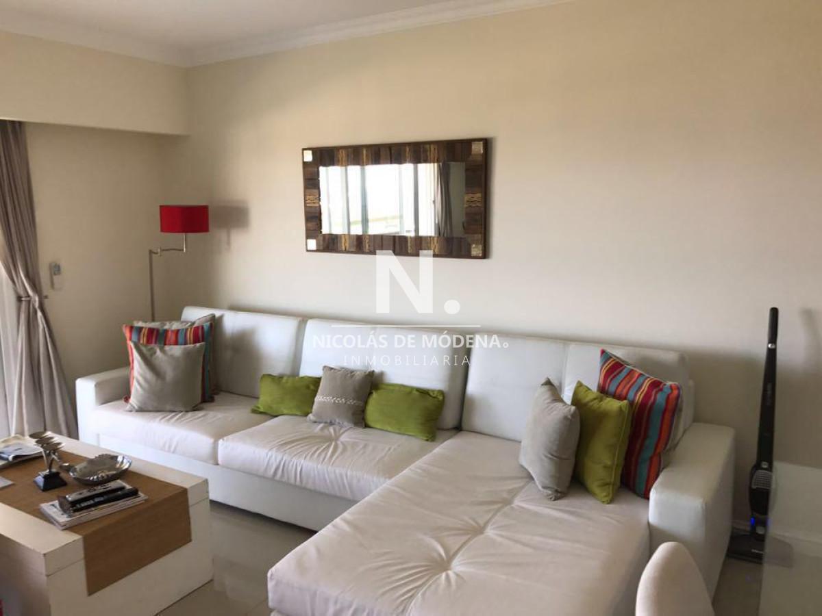 Foto de Comodo e iluminado departamento en venta de 2 dormitorios con preciosa, imagen 5