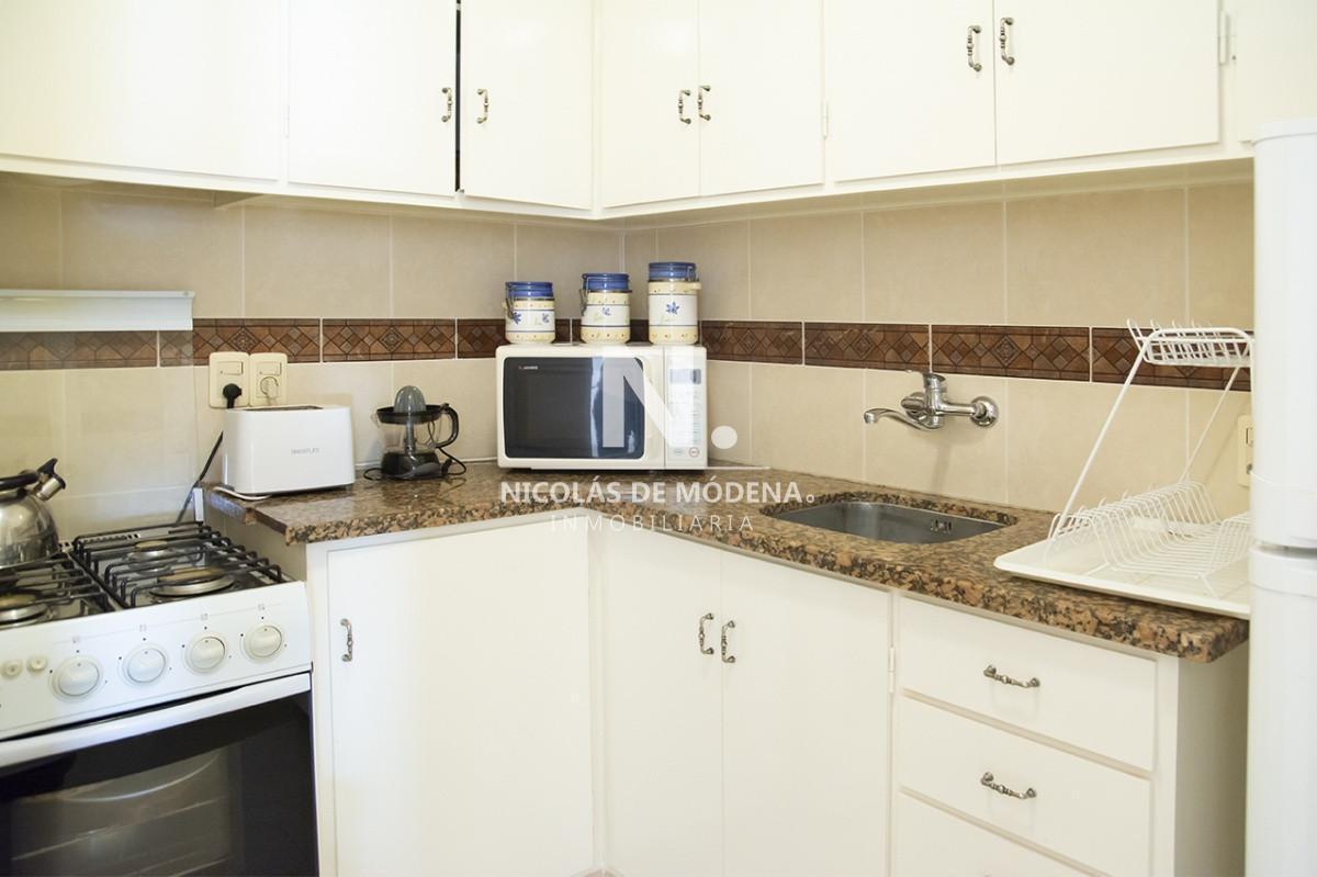 Foto de Vende y alquila apartamento de 2 dormitorios en Peninsula, Punta del, imagen 4