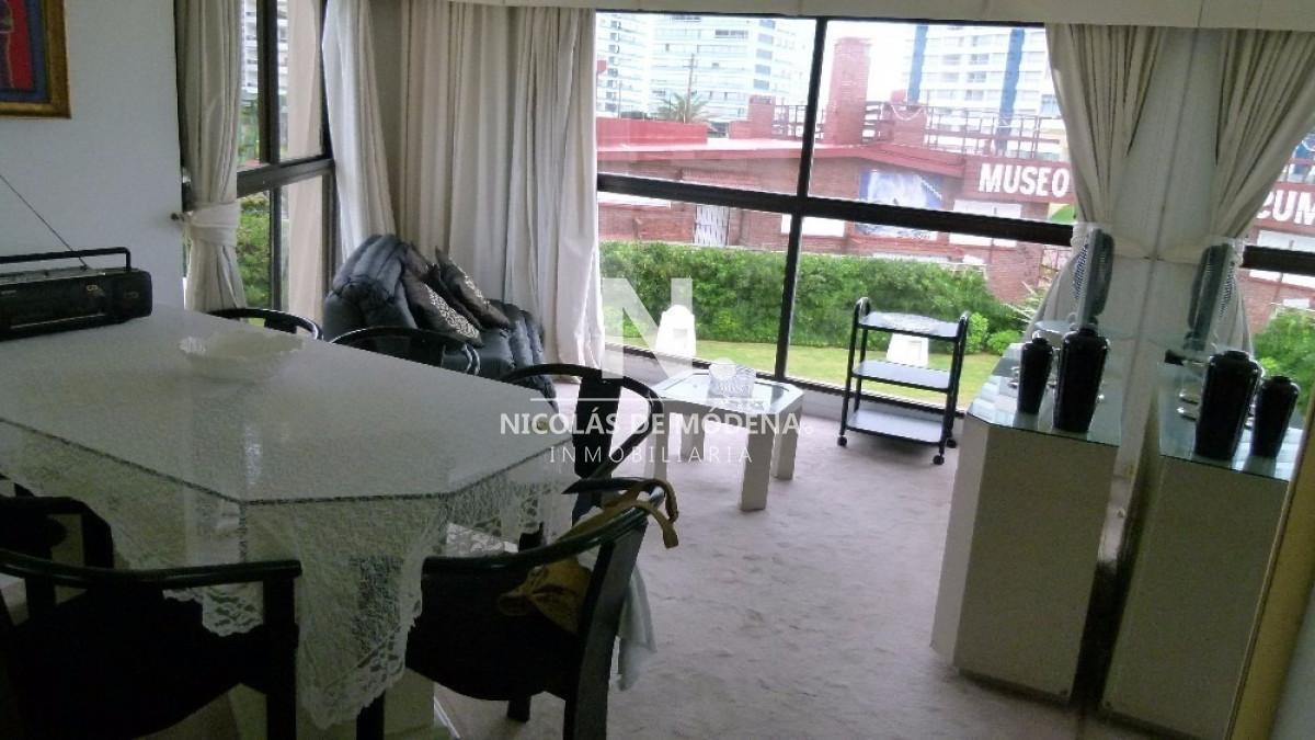 Foto de Alquila departamento de 1 dormitorio en Playa Brava, Punta del Este, imagen 4