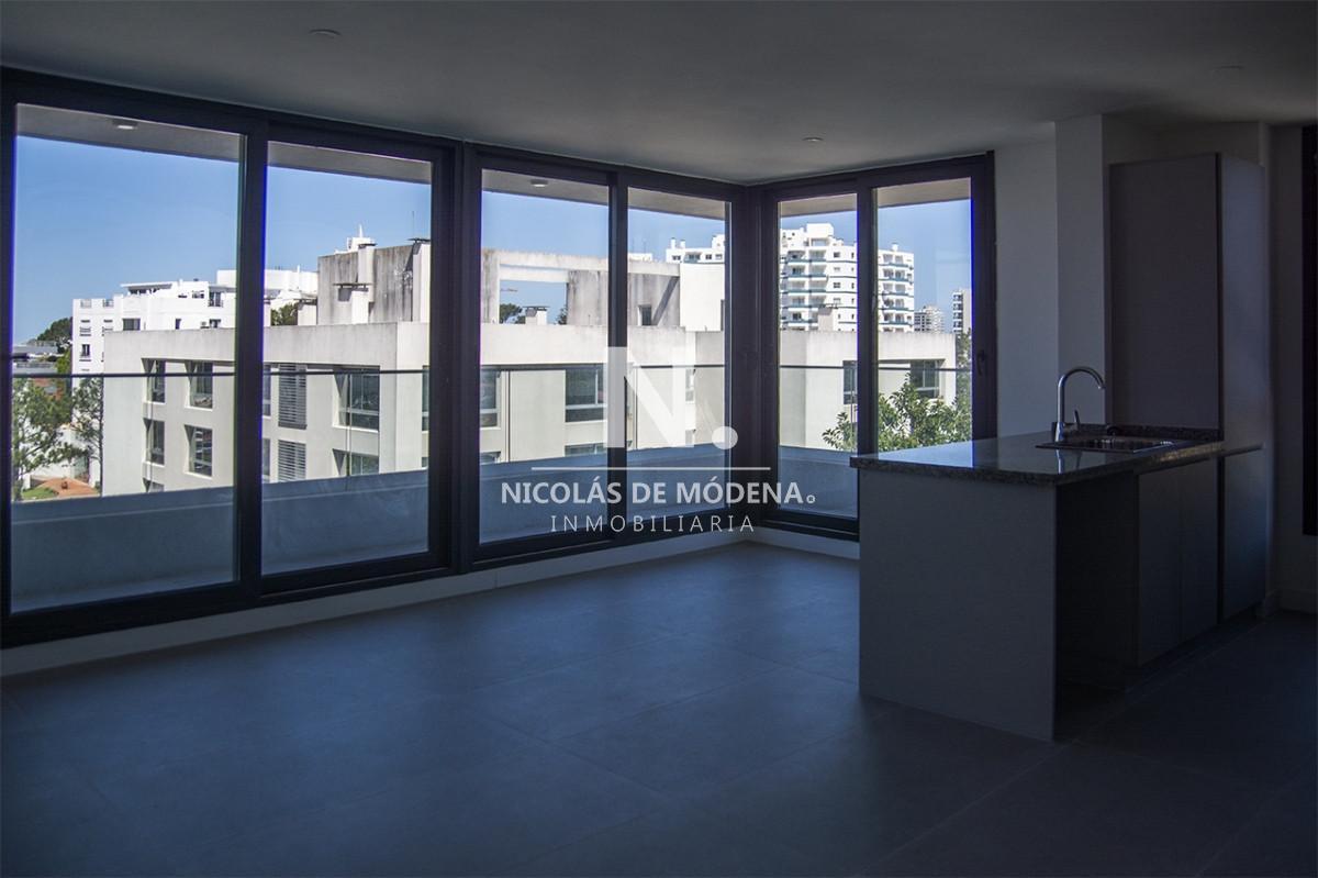 Vende apartamento de 1 dormitorio en Edificio View , Punta del Este