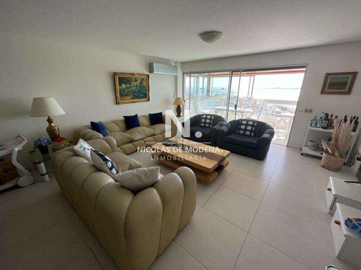 Foto de Apartamento de 3 dormitorios en Edificio Torreon , Playa Mansa , Punta, imagen 3