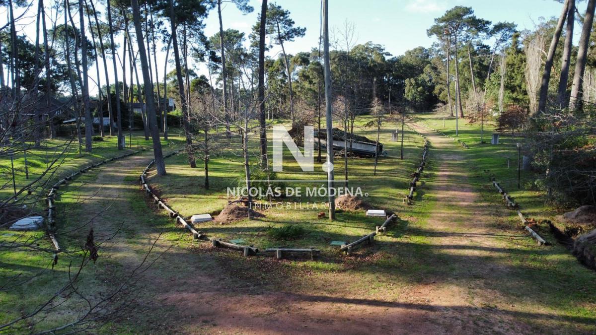 Foto de Punta del Este,Pinares. Vende derechos de sobre-elevar terreno ideal, imagen 1