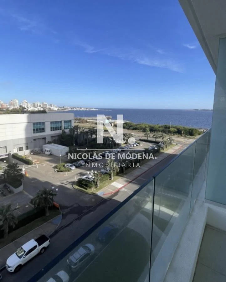 En venta apartamento de 2 dormitorios en Mansa, Punta del Este