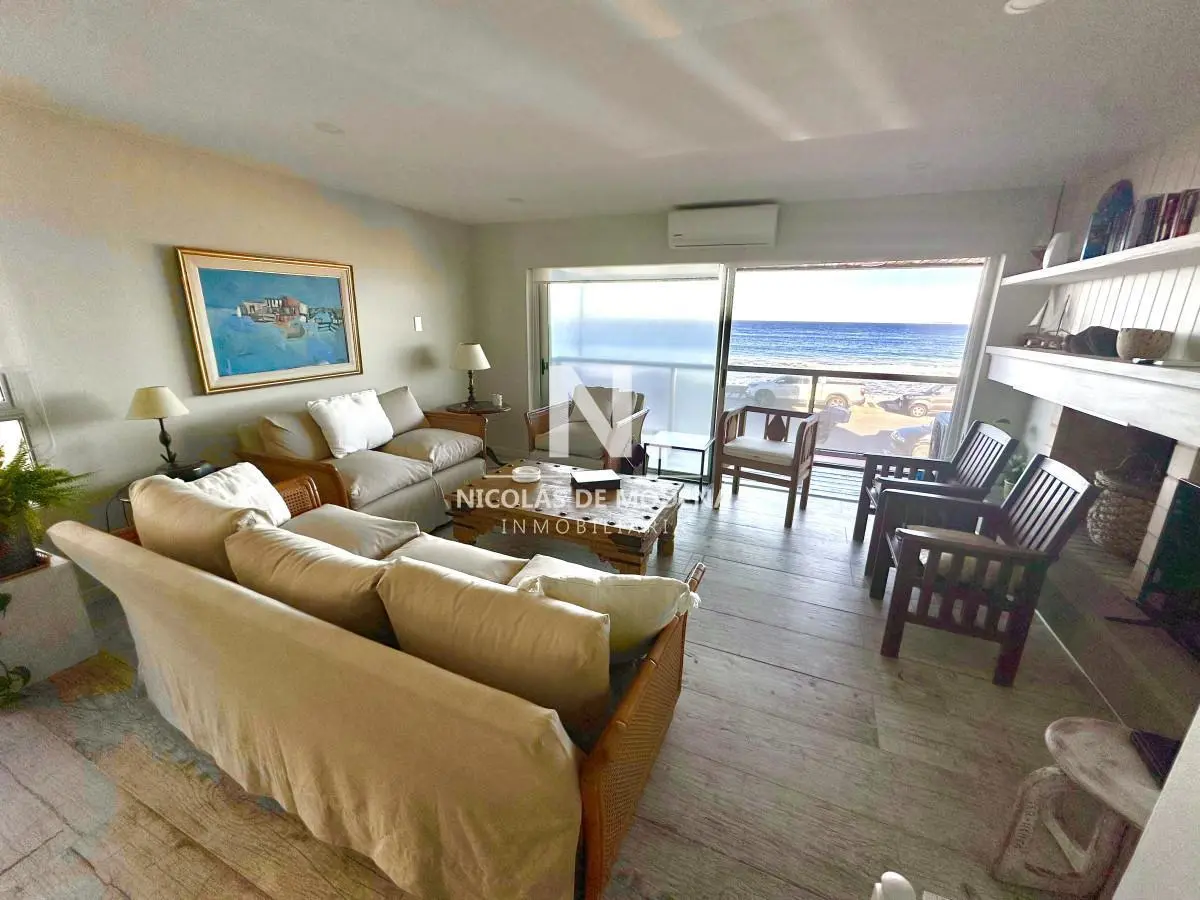 Excelente apartamento en península playa brava 3