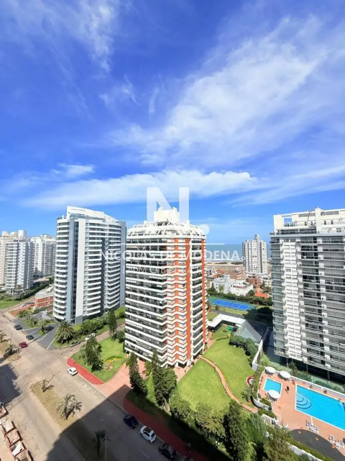 Apartamento en venta - 2 Dormitorios a estrenar Torres Del Este I 3
