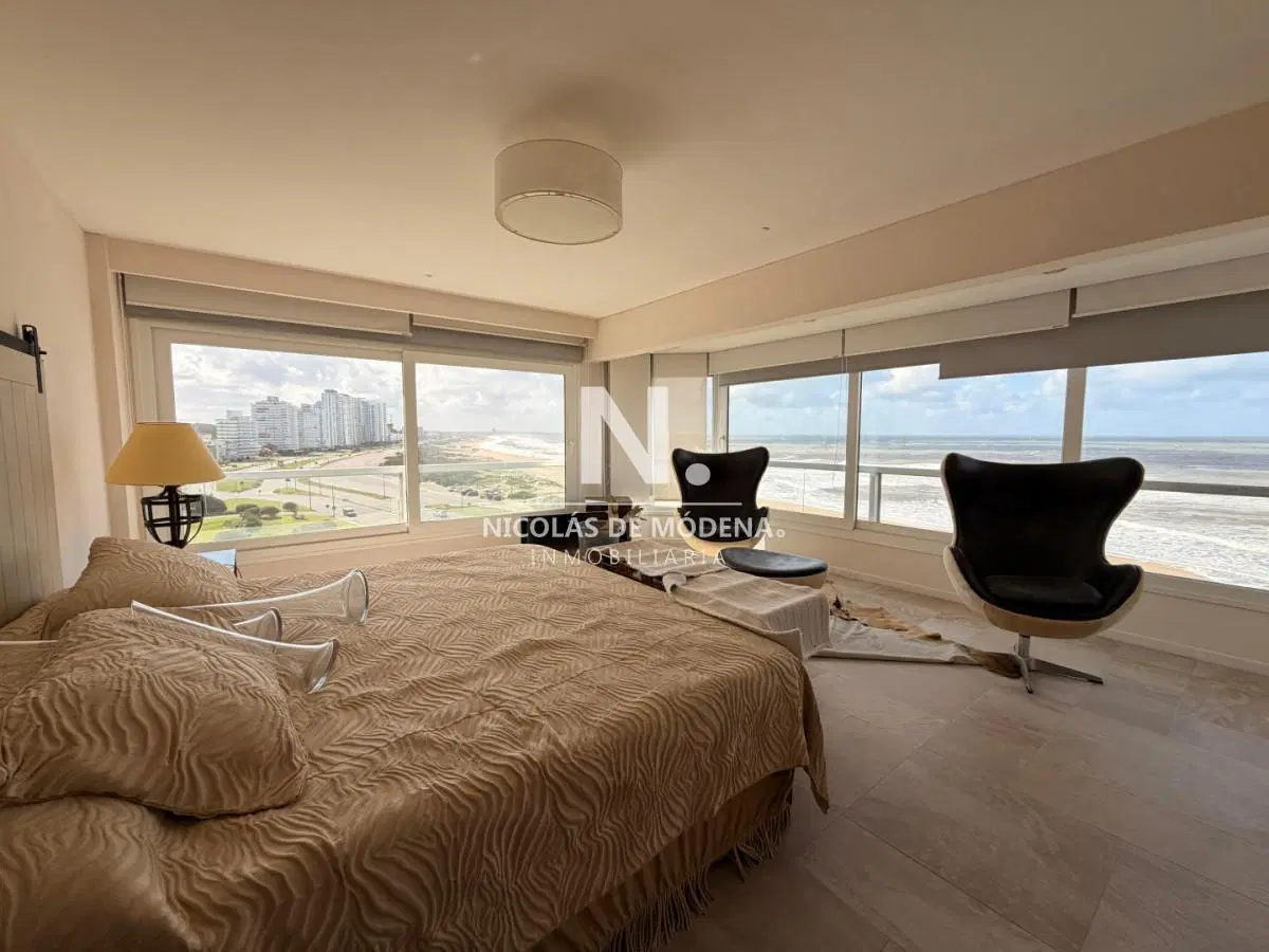 Vende apartamento con vista al mar, de 4 dormitorios en Brava, Punta del Este 4