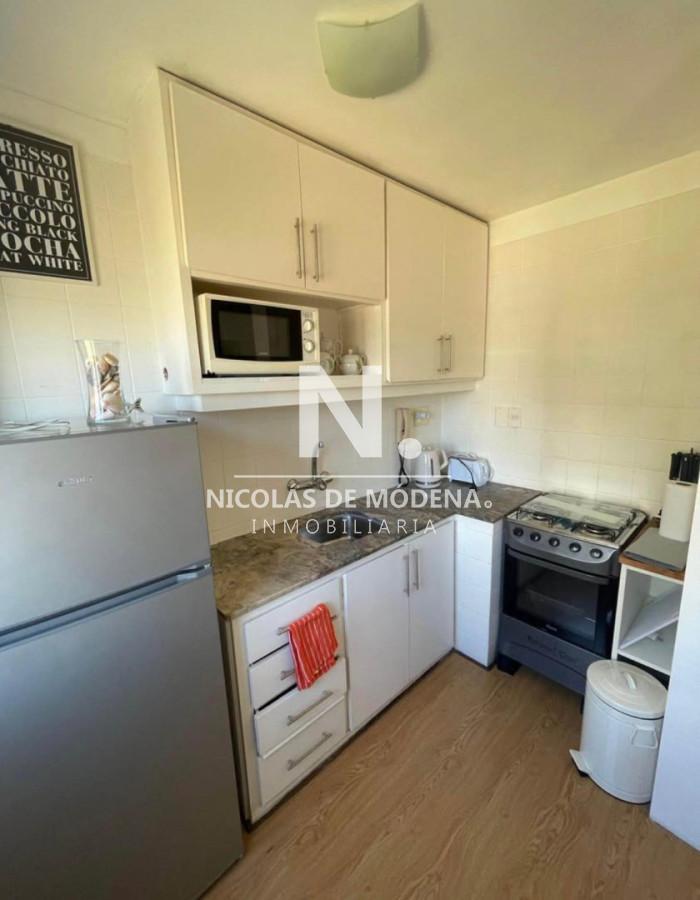 Foto de En venta apartamento de 1 dormitorio, en edificio Galapago, imagen 3