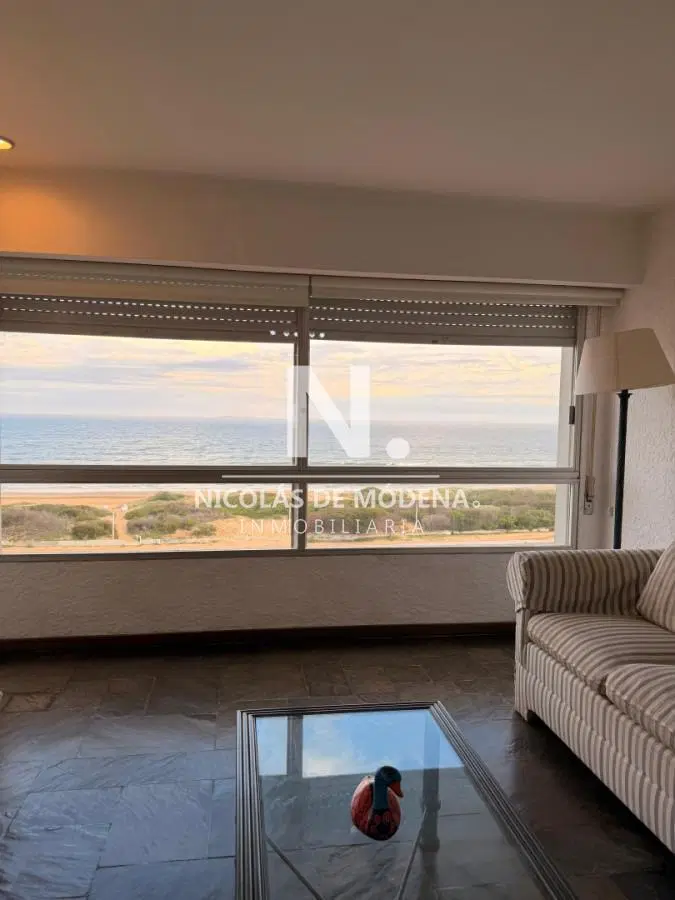 Apartamento de 1 dormitorio en venta, con garage en Brava, Punta del Este 5