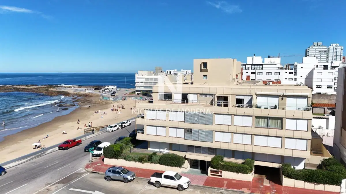 Apartamento en venta 2 dormitorios con vista al mar! 2