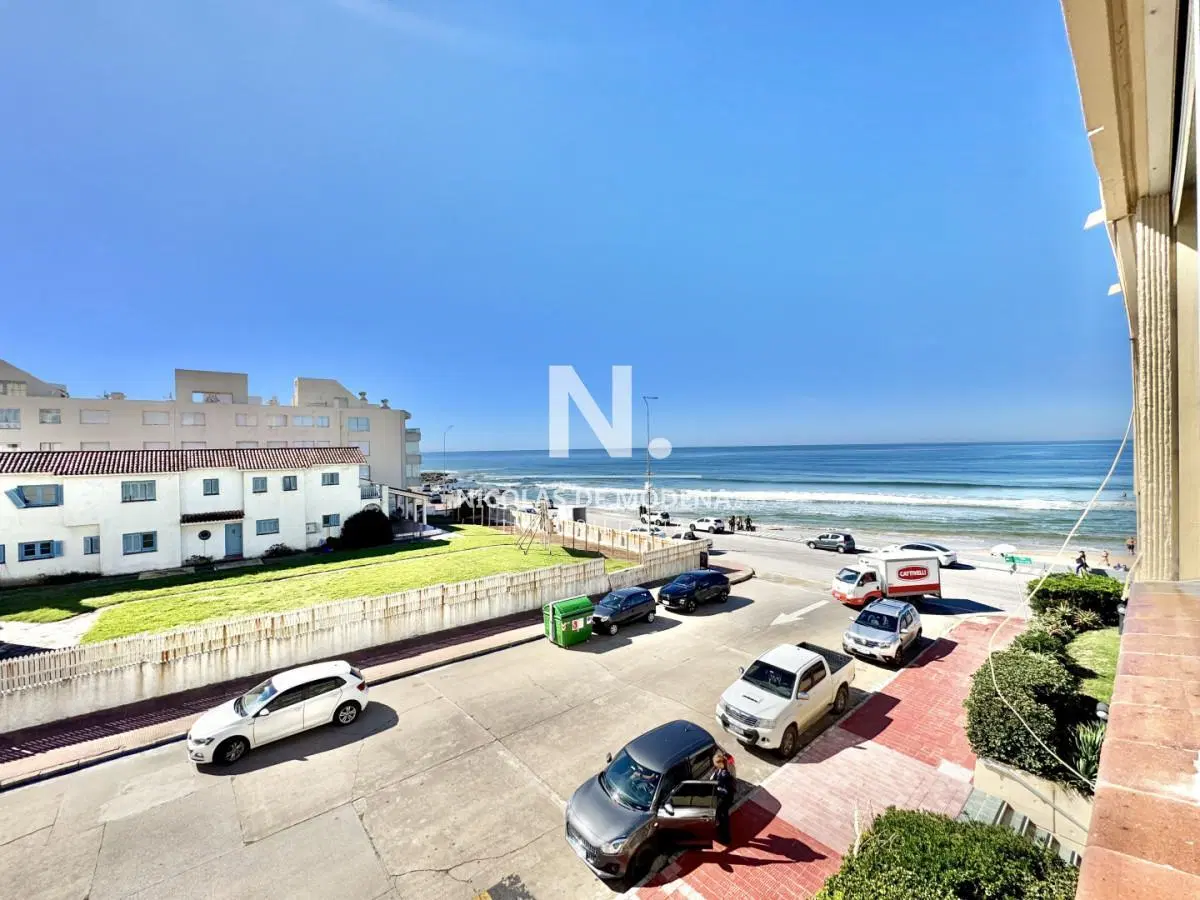 Apartamento en venta 2 dormitorios con vista al mar! 3