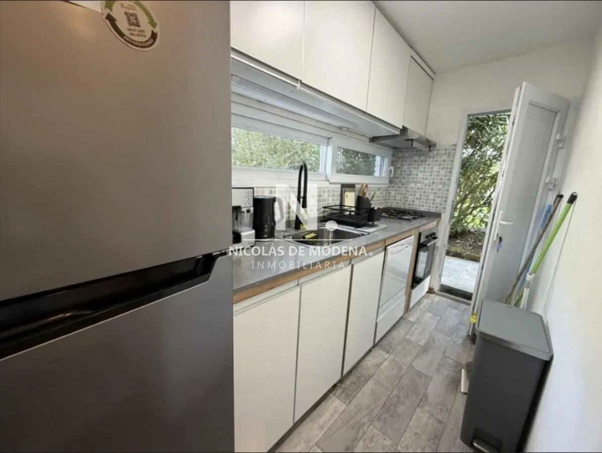 En venta casa de 3 dormitorios en Pinares, Punta del Este 2