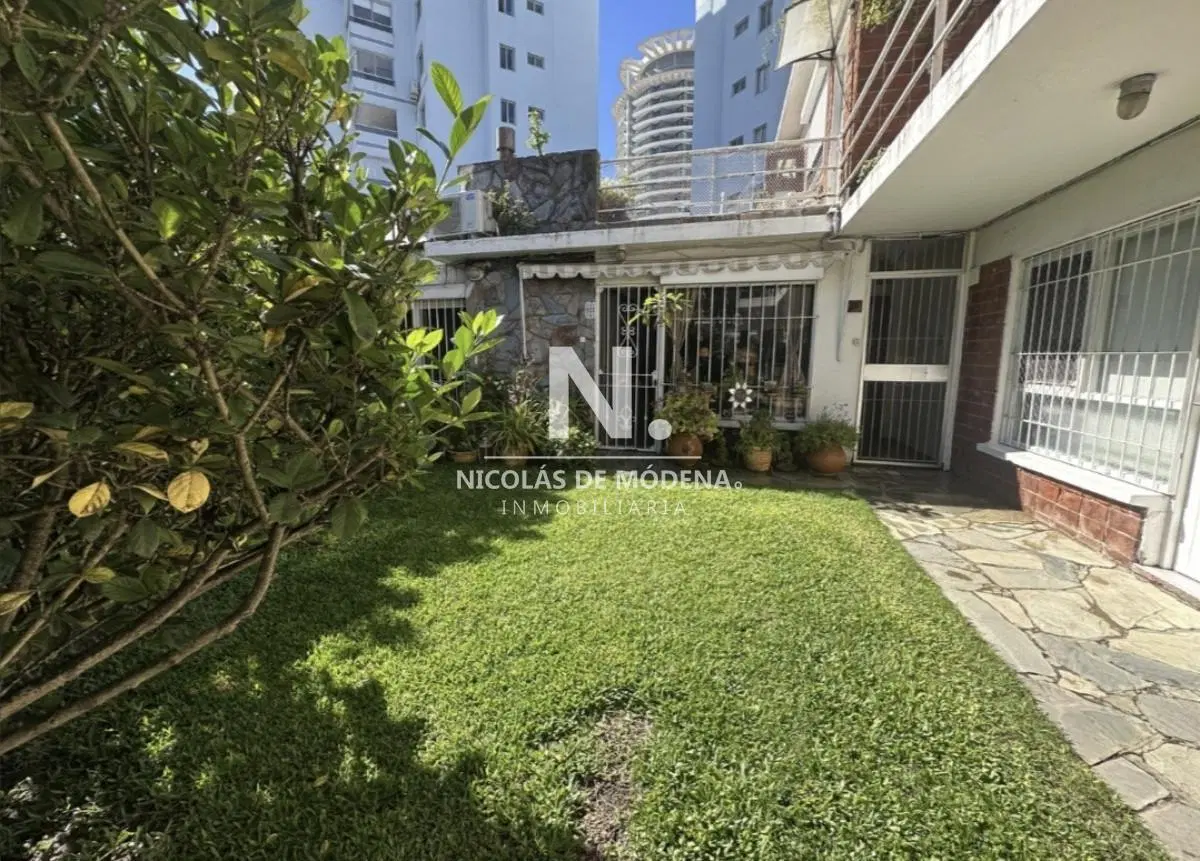 En venta apartamento de 2 dormitorios en La Pastora, Punta del Este 1