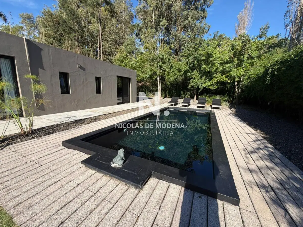 Confortable casa en Barrio Privado 3