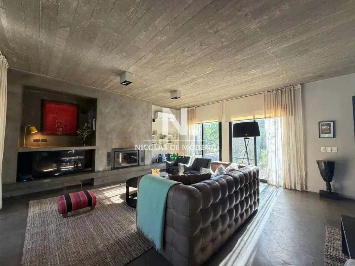 Confortable casa en Barrio Privado 3