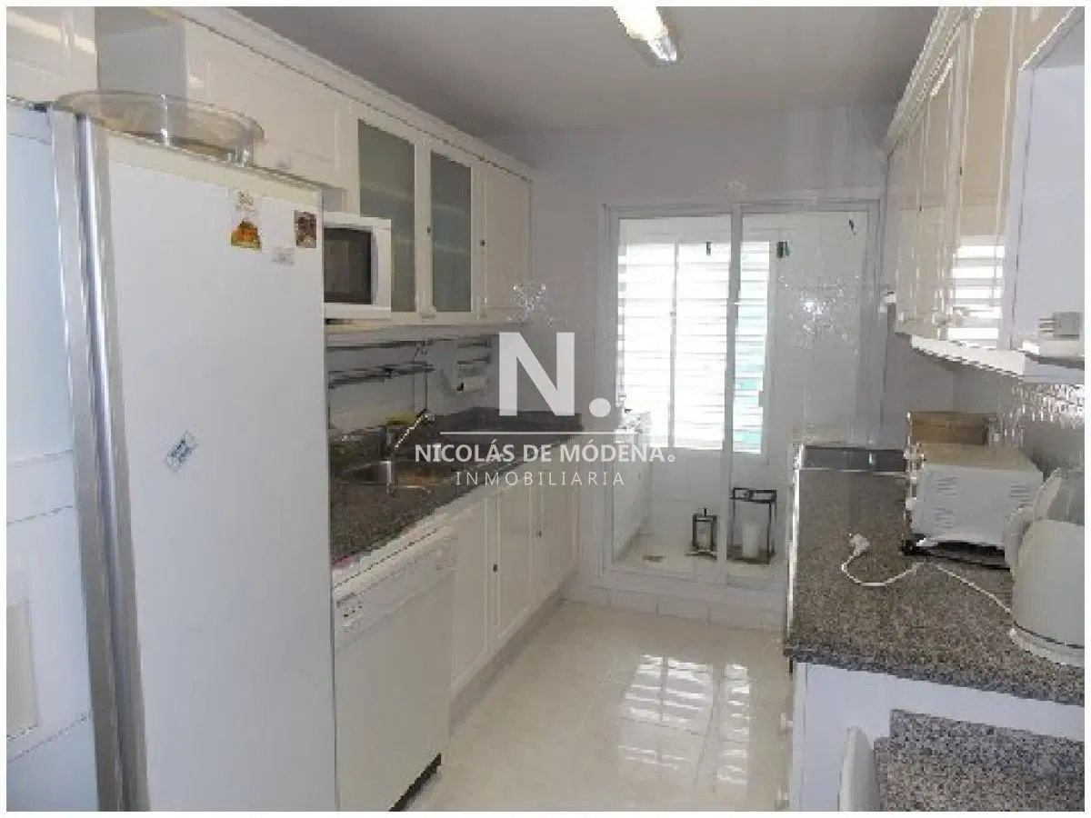 Apartamento en Venta de 3 Dormitorios en Edificio Coral , Punta del este , Playa Mansa 5