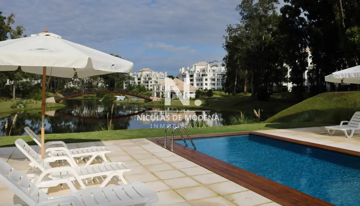 En venta apartamento de 1 dormitorios en Punta Ballena 5
