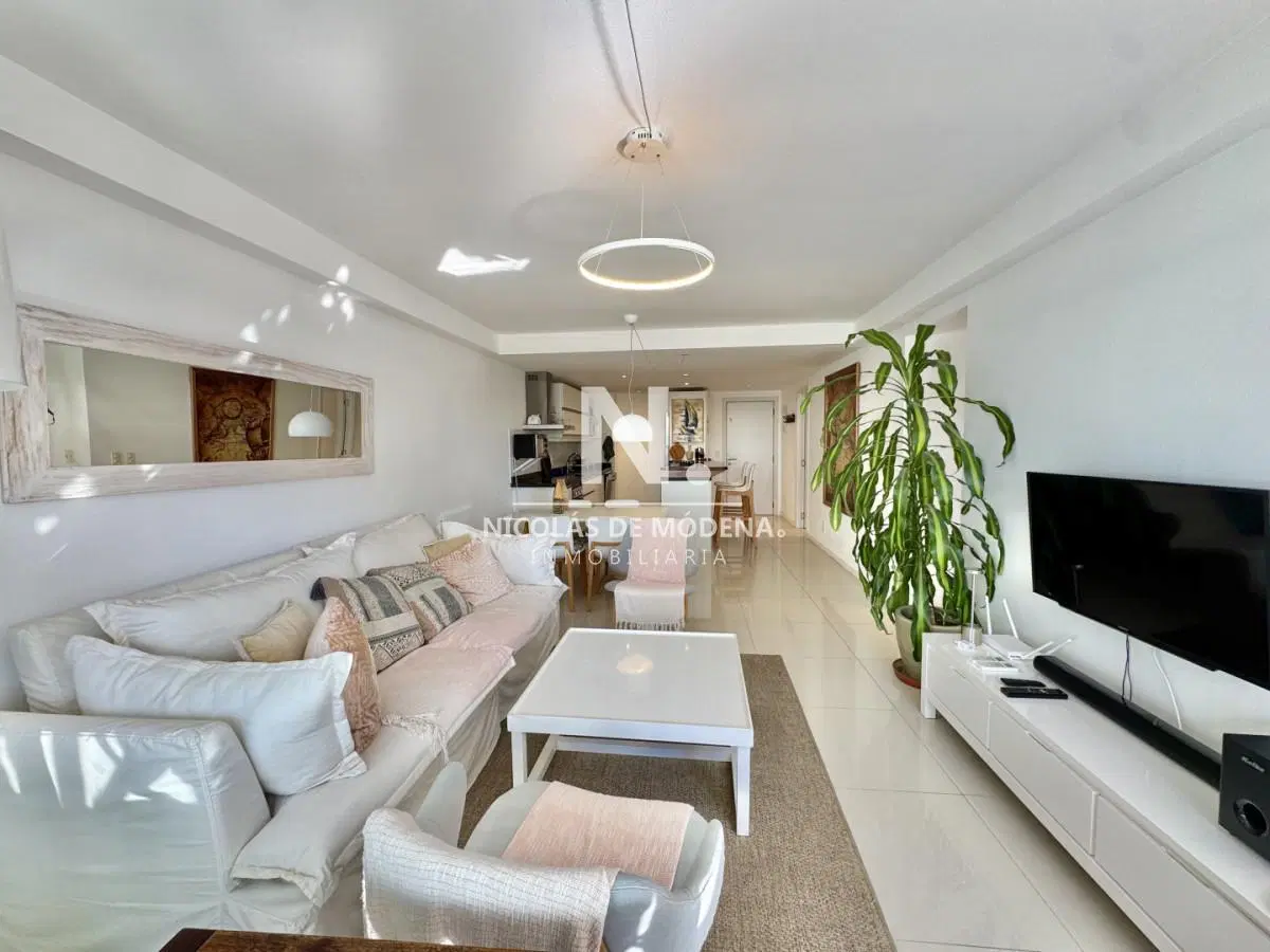 Apartamento 3 dormitorios en venta, Punta del Este 2