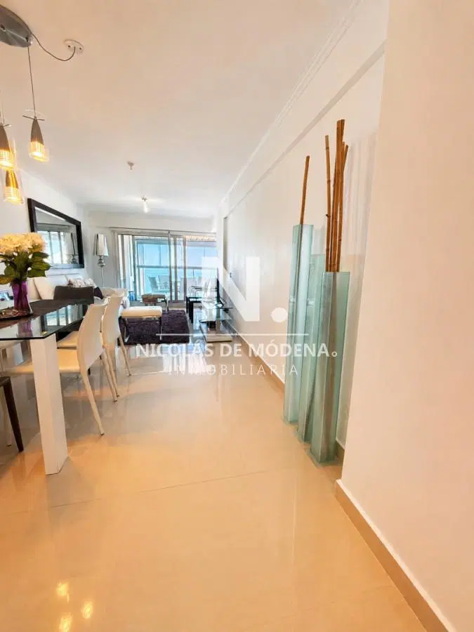 En venta apartamento de 2 dormitorios en Miami Boulevard, Punta del Este 4