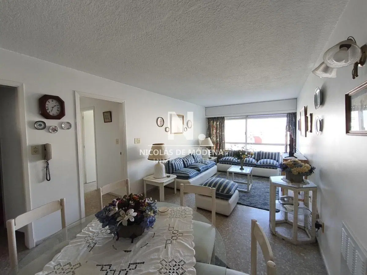 Apartamento EN VENTA - 3 dormitorios en Península - Punta del Este 2