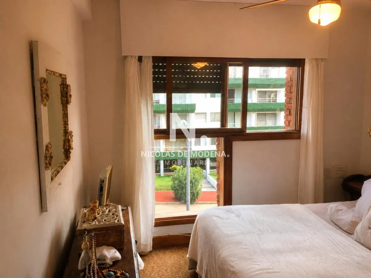 Departamento de 2 dormitorios a pasos del mar con vista, Punta del Este 2