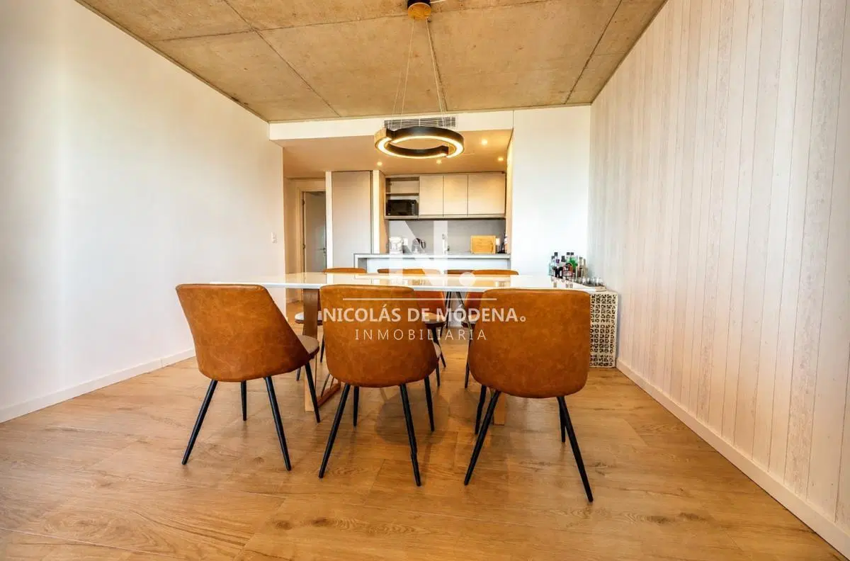 Vende espectacular apartamento de 2 dormitorios en primera linea, en Mansa Punta del Este 4