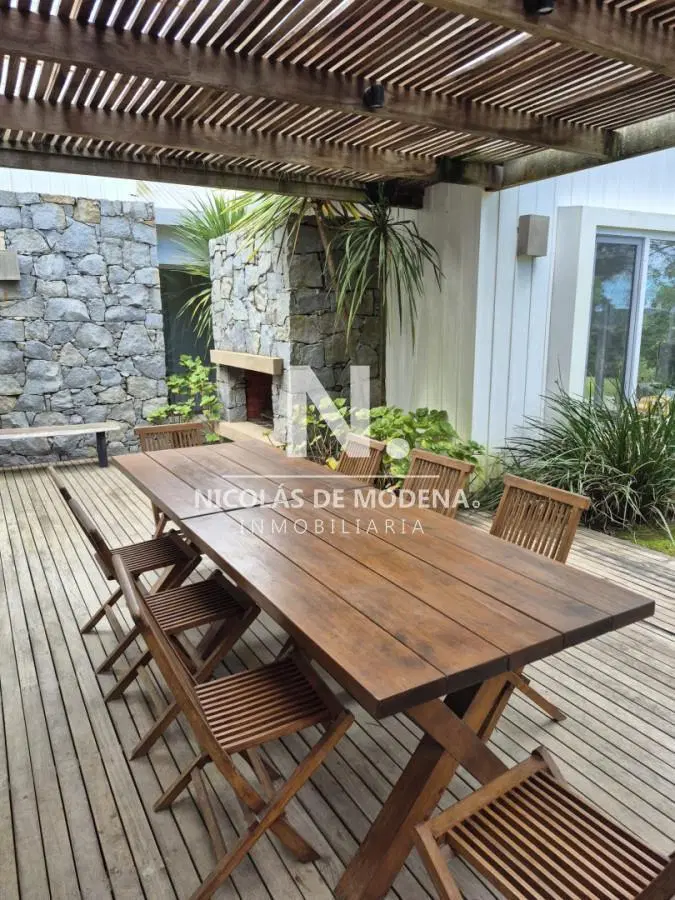 Casa en venta de 4 dormitorios en Jose Ignacio 2