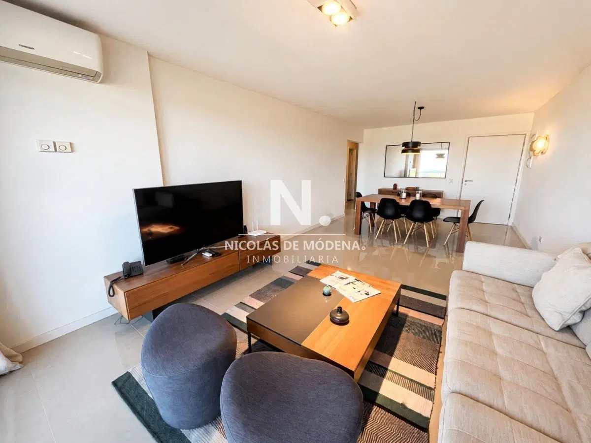 Vende departamento de 2 dormitorios y medio en Brava, Frente al mar 2