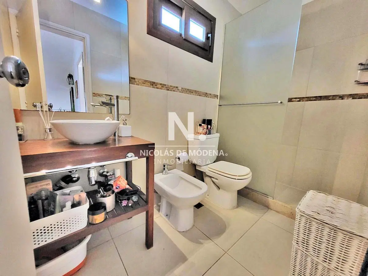 Espectacular casa en Pinares para vivirla todo el año! 3